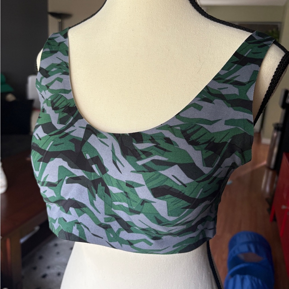Knix Pullover Camo Print Bra